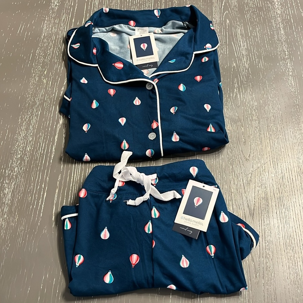 NWT hello mello Pajama Lounge Short Sleeve Set